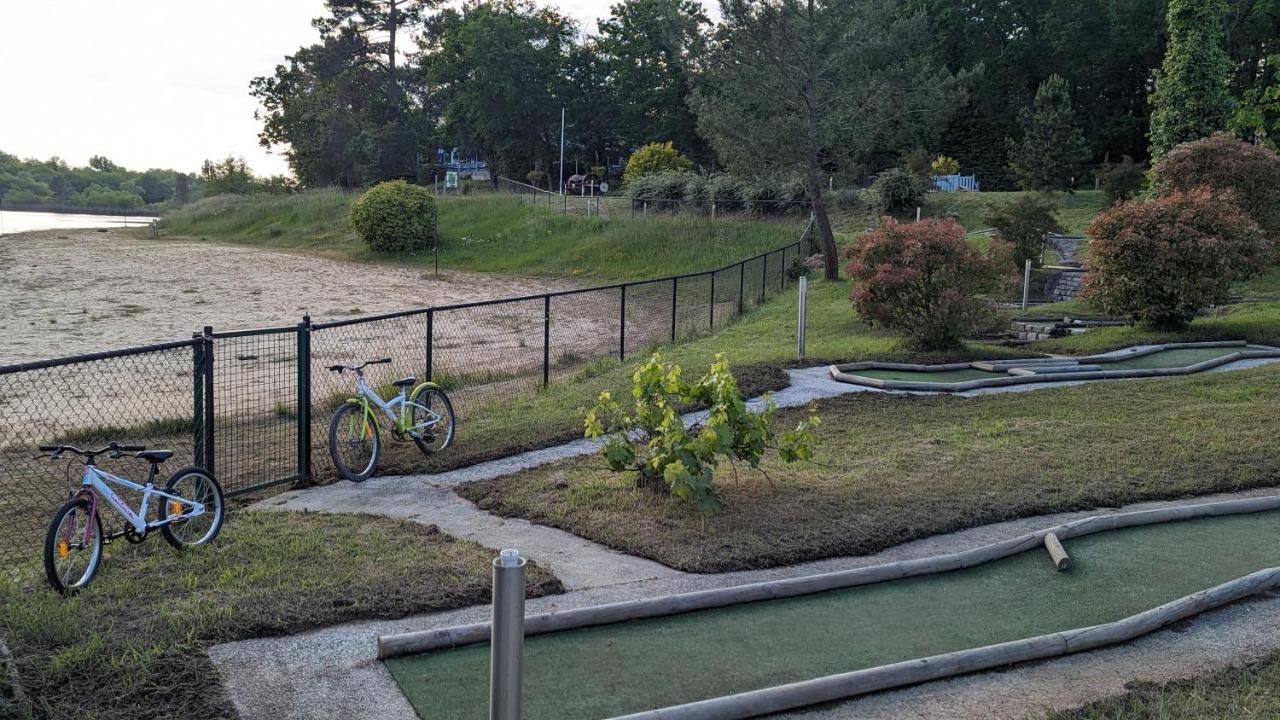 Etang Vallier Resort Brossac 외부 사진