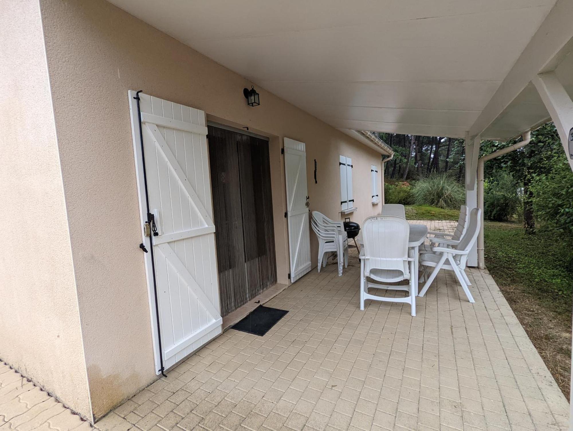 Etang Vallier Resort Brossac 외부 사진